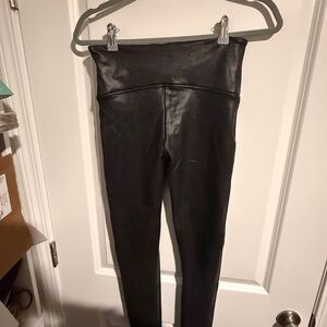 NWOT SPANX Black Faux Leather Leggings-Large